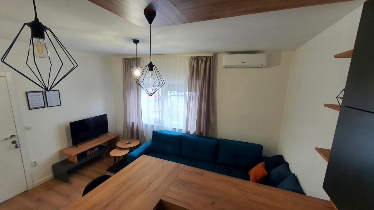 Apartman Campari บันยาลูกา ภายนอก รูปภาพ